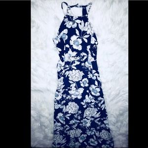 Resort style floral halter flowy dress!